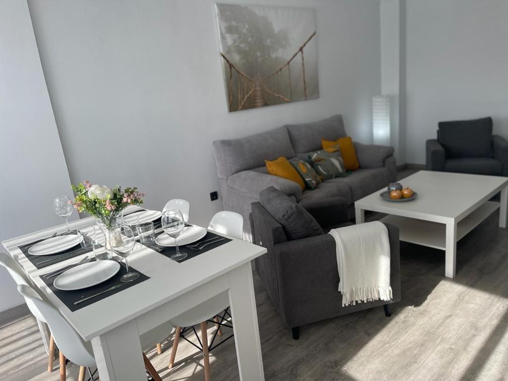 Apartamento Soltova Casar De Caceres Exterior photo